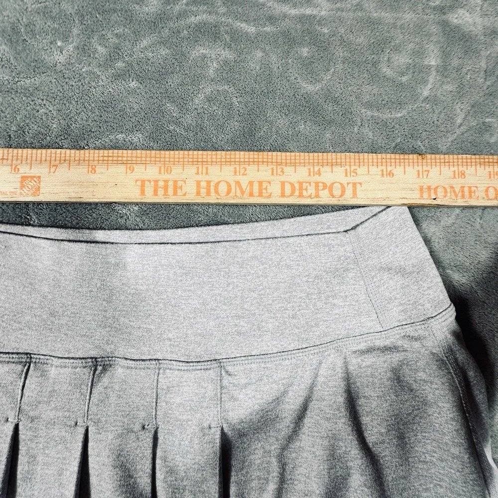 Vuori Halo Performance Skirt Womens XL Salt Gray Tennis Skort Stretch Pickleball